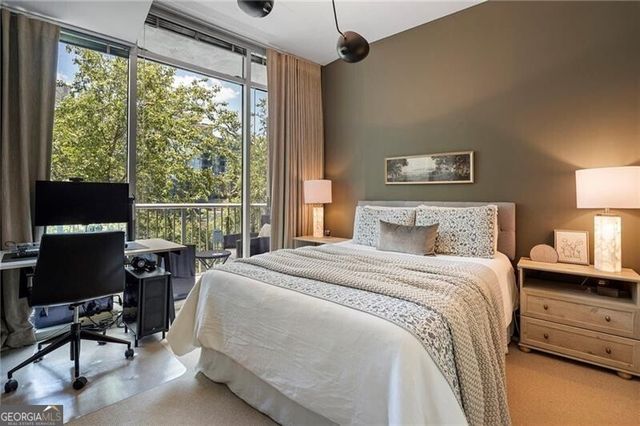 44 Peachtree Place NE 822, Atlanta, GA 30309