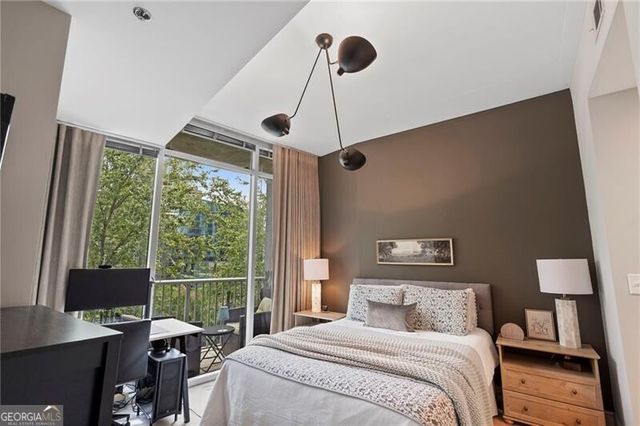 44 Peachtree Place NE 822, Atlanta, GA 30309