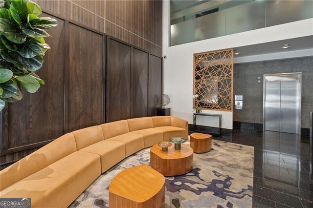 44 Peachtree Place NE 822, Atlanta, GA 30309