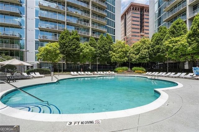44 Peachtree Place NE 822, Atlanta, GA 30309