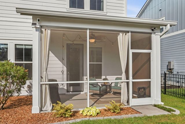 402 Parish Farms Drive, Summerville, SC 29486