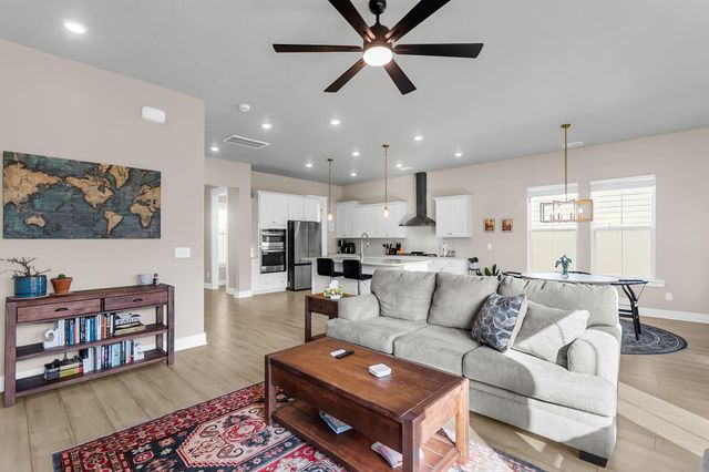402 Parish Farms Drive, Summerville, SC 29486