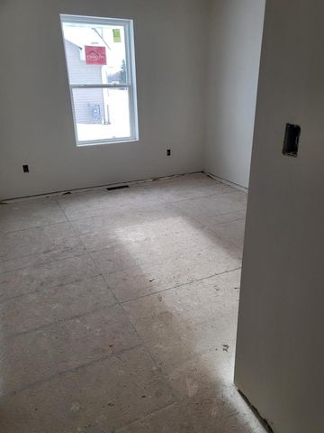 2509 LAWRENCE DRIVE, De Pere, WI 54115