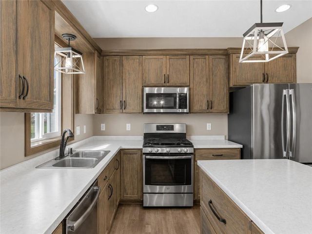 2120 21st Avenue, Hugo, MN 55038