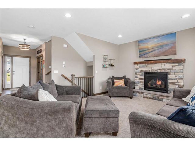 2120 21st Avenue, Hugo, MN 55038