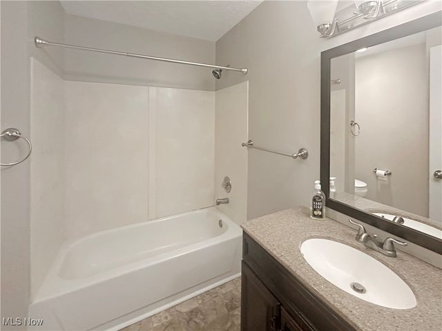 1408 Stoney Run 148, Broadview Heights, OH 44147