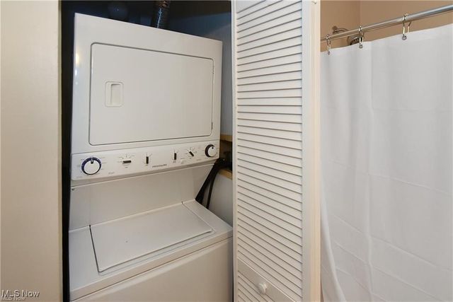 1408 Stoney Run 148, Broadview Heights, OH 44147