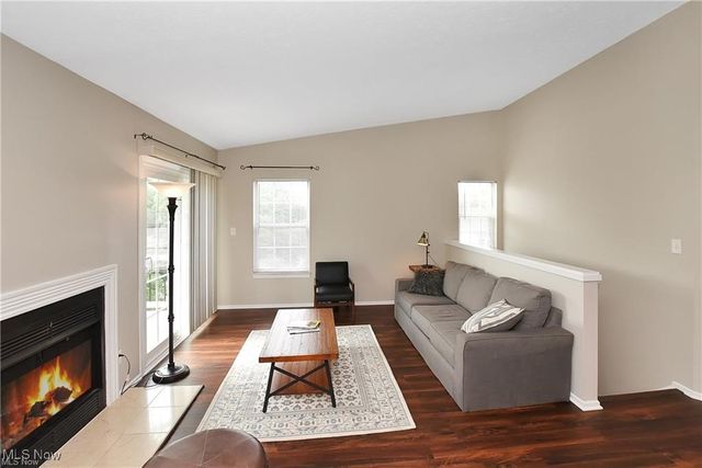 1408 Stoney Run 148, Broadview Heights, OH 44147