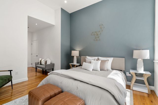 11 Wyman St 2A, Boston, MA 02130