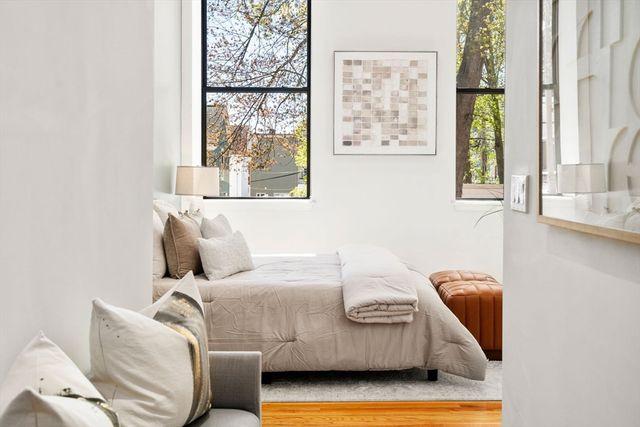 11 Wyman St 2A, Boston, MA 02130