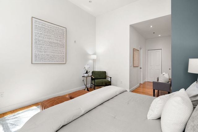 11 Wyman St 2A, Boston, MA 02130