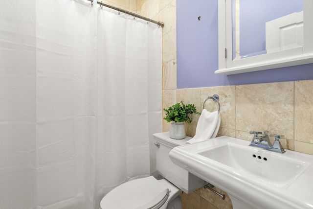 11 Wyman St 2A, Boston, MA 02130