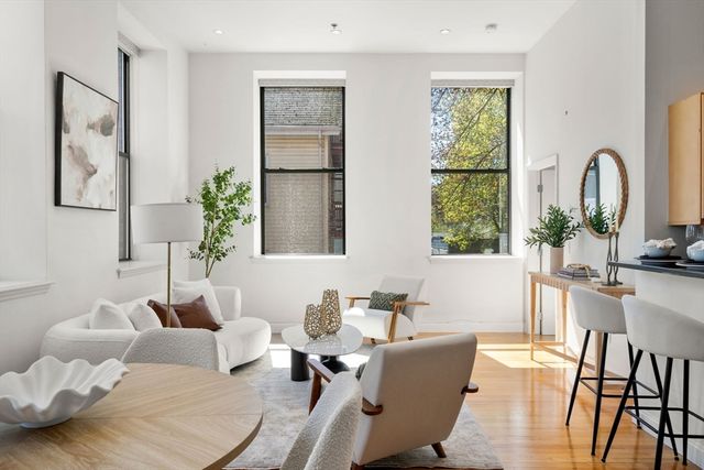 11 Wyman St 2A, Boston, MA 02130