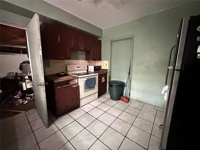 9100 N Miami Avenue, Miami Shores, FL 33150