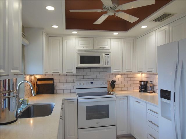 3053 LANDMARK BOULEVARD 1107`, Palm Harbor, FL 34684