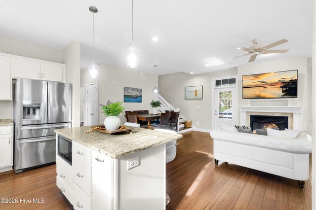 61 Spinnaker Point Road N, Oriental, NC 28571