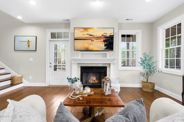 61 Spinnaker Point Road N, Oriental, NC 28571