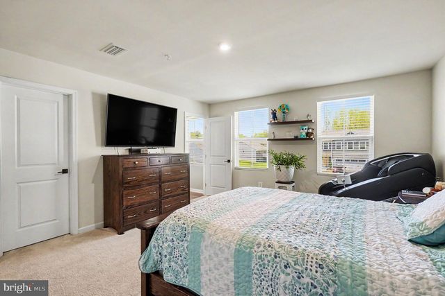 46 GOLDSPIRE DR, Elkton, MD 21921