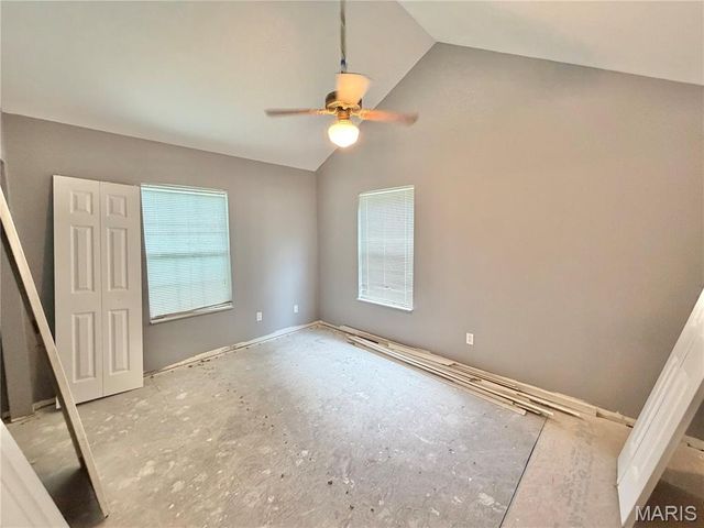 1408 W Congress Street, Pacific, MO 63069