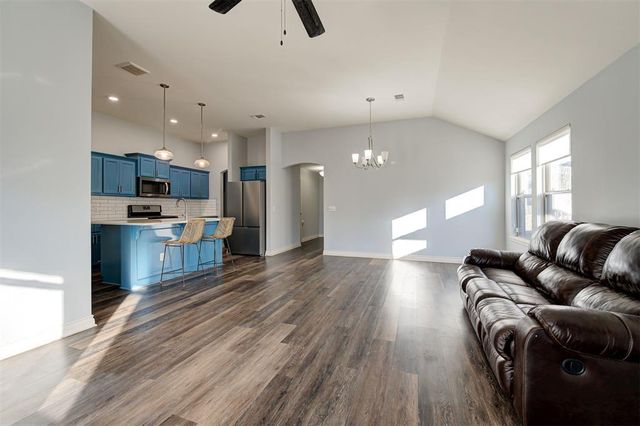 6808 NW 156th Street, Edmond, OK 73013