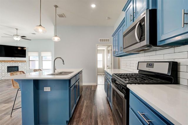 6808 NW 156th Street, Edmond, OK 73013