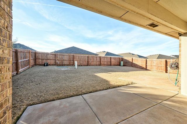 6808 NW 156th Street, Edmond, OK 73013