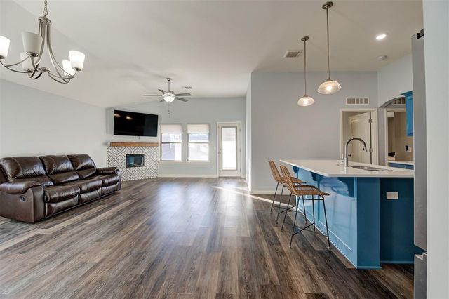 6808 NW 156th Street, Edmond, OK 73013