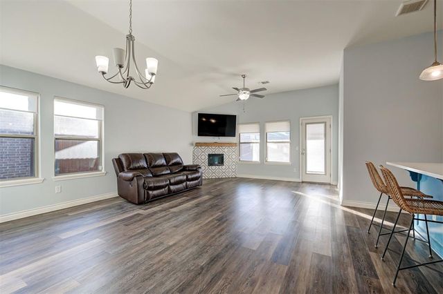 6808 NW 156th Street, Edmond, OK 73013