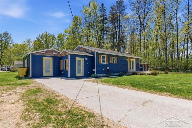 626 E Forestlawn Drive, Midland, MI 48640