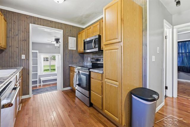 626 E Forestlawn Drive, Midland, MI 48640
