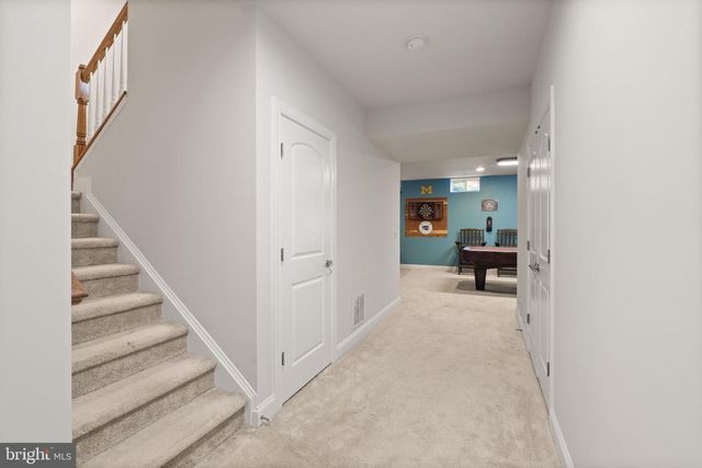6874 NOYES AVE, Haymarket, VA 20169