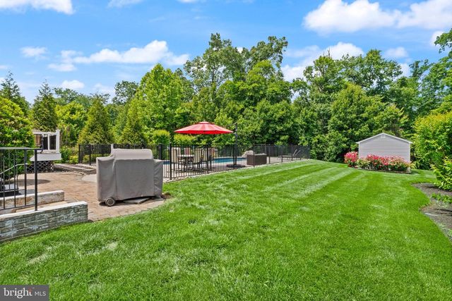 6874 NOYES AVE, Haymarket, VA 20169
