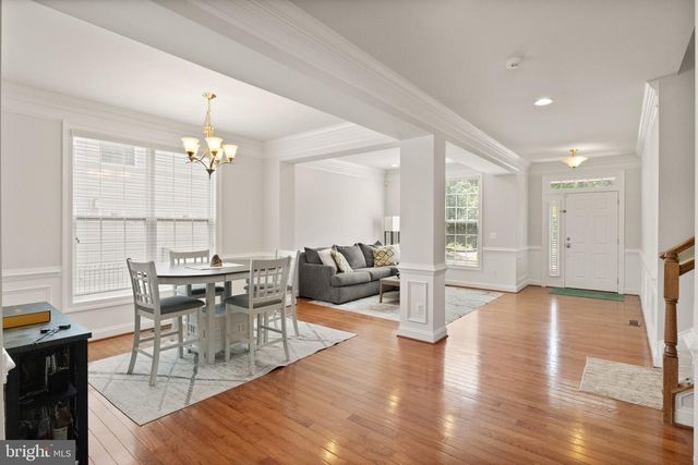 6874 NOYES AVE, Haymarket, VA 20169