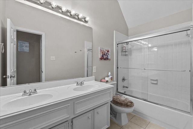 3005 Autumn Park Court, Friendswood, TX 77546