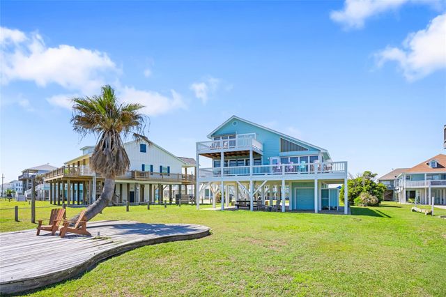 3040 Carioca Court, Crystal Beach, TX 77650