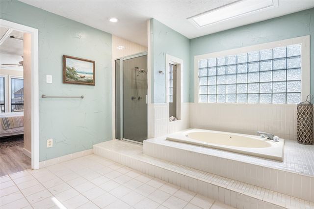 3040 Carioca Court, Crystal Beach, TX 77650