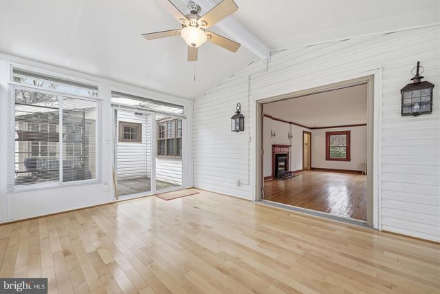 4701 ARGYLE AVE, Garrett Park, MD 20896