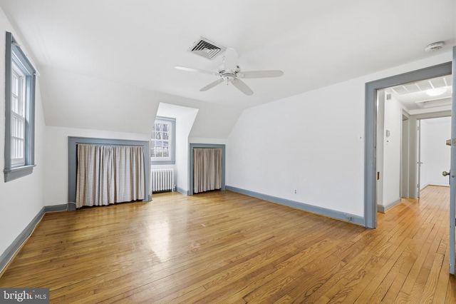 4701 ARGYLE AVE, Garrett Park, MD 20896