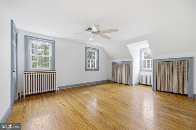 4701 ARGYLE AVE, Garrett Park, MD 20896