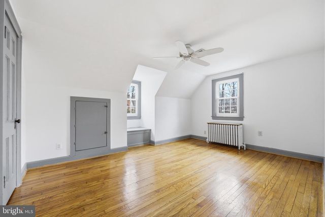 4701 ARGYLE AVE, Garrett Park, MD 20896