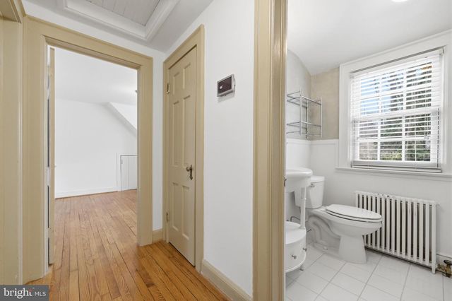 4701 ARGYLE AVE, Garrett Park, MD 20896