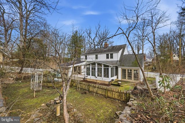 4701 ARGYLE AVE, Garrett Park, MD 20896