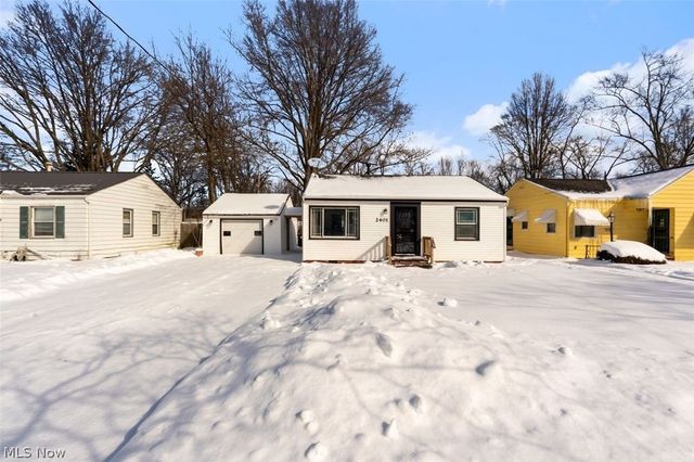 2401 Greenvale Road, Cleveland, OH 44121