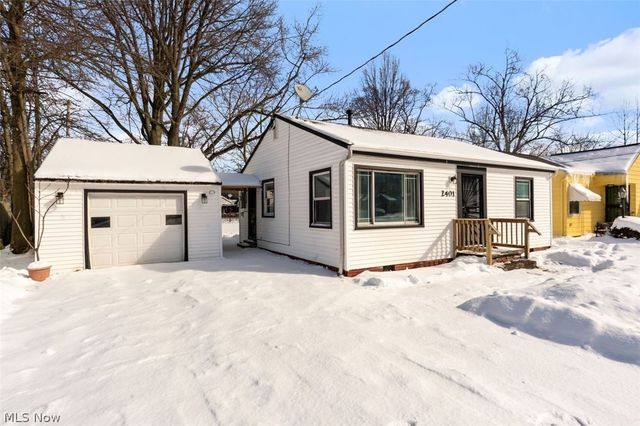 2401 Greenvale Road, Cleveland, OH 44121