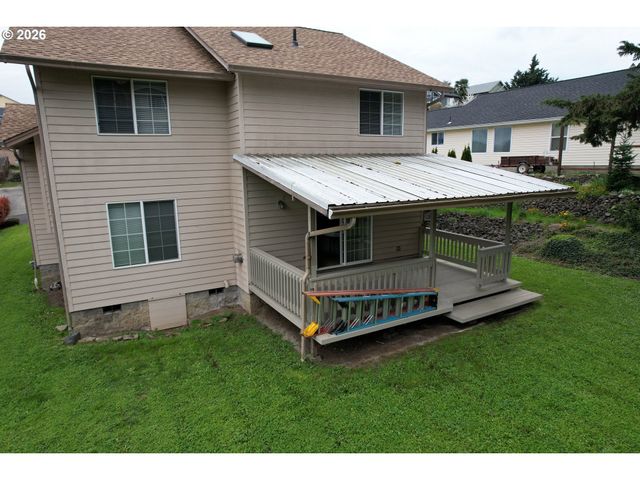 439 CHANDLER Dr, Roseburg, OR 97471