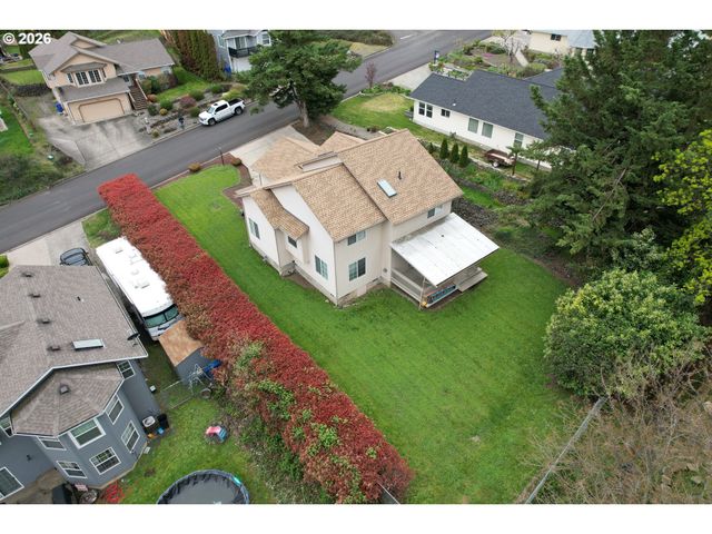 439 CHANDLER Dr, Roseburg, OR 97471