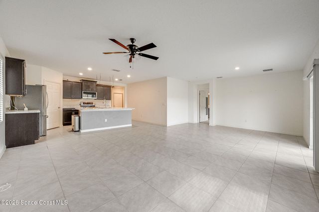 3524 Sandhill Crane Circle, Mims, FL 32754