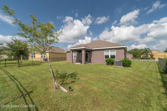 3524 Sandhill Crane Circle, Mims, FL 32754