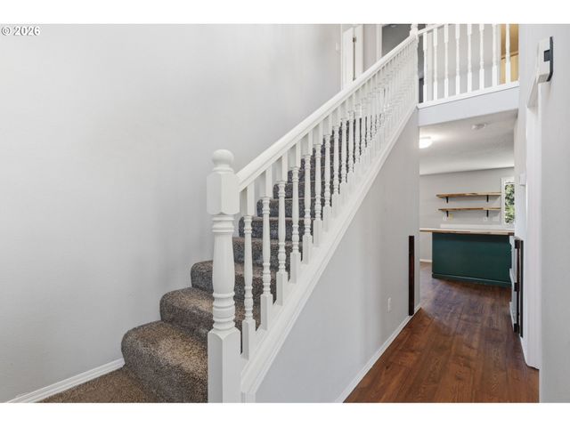 728 E HERITAGE Loop, La Center, WA 98629