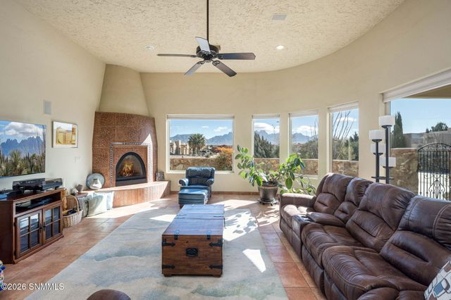 4250 Salvia Loop, Las Cruces, NM 88011